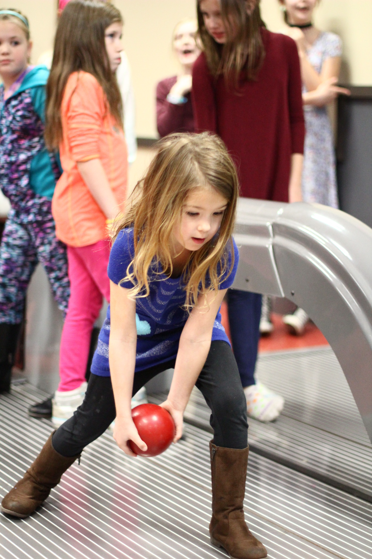 Kids Birthday Parties Louisville Bowling & Entertainment Kingpin Lanes